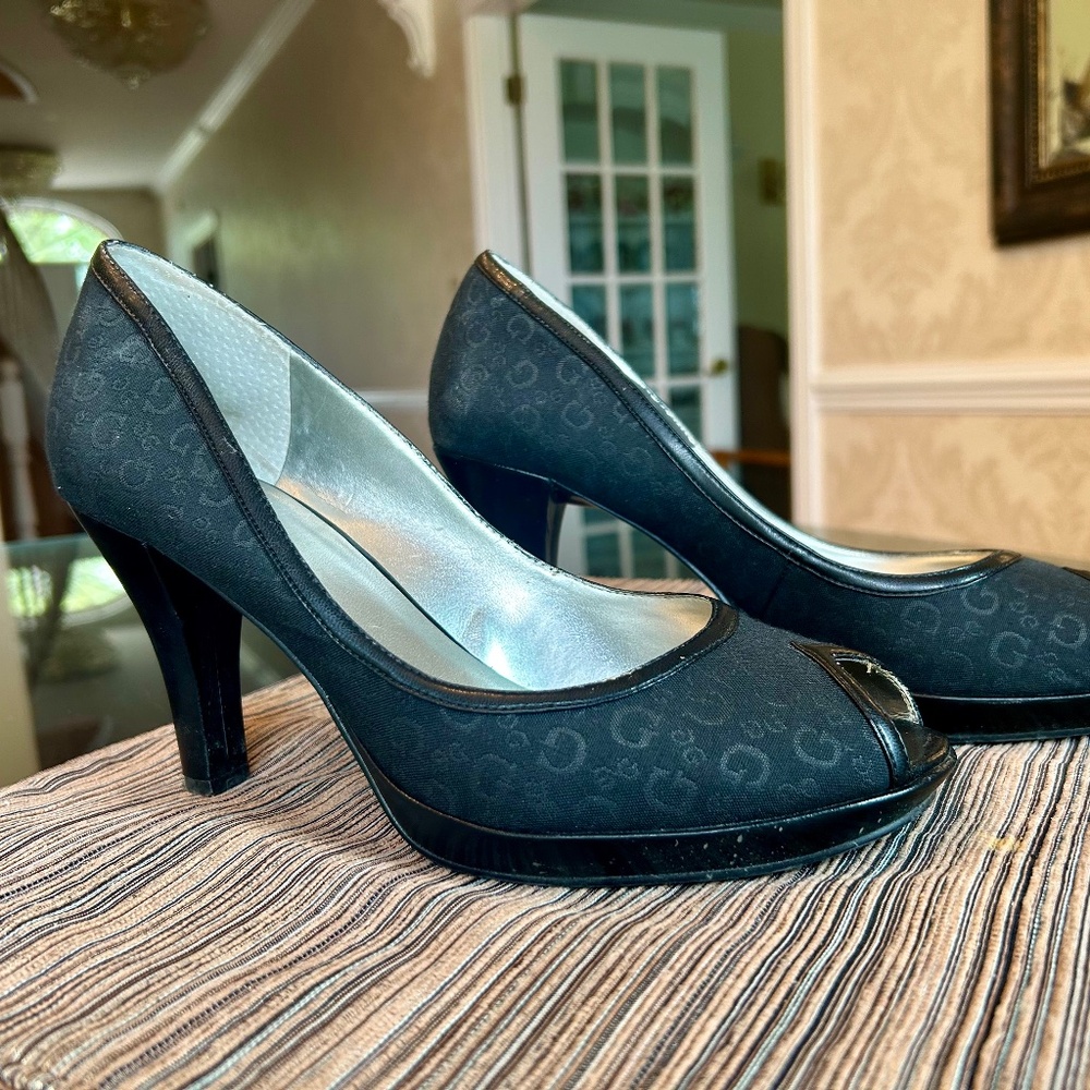 Guess Black Peep Toe Fabric Heels with Repeated “G” Logo in Size 10 M